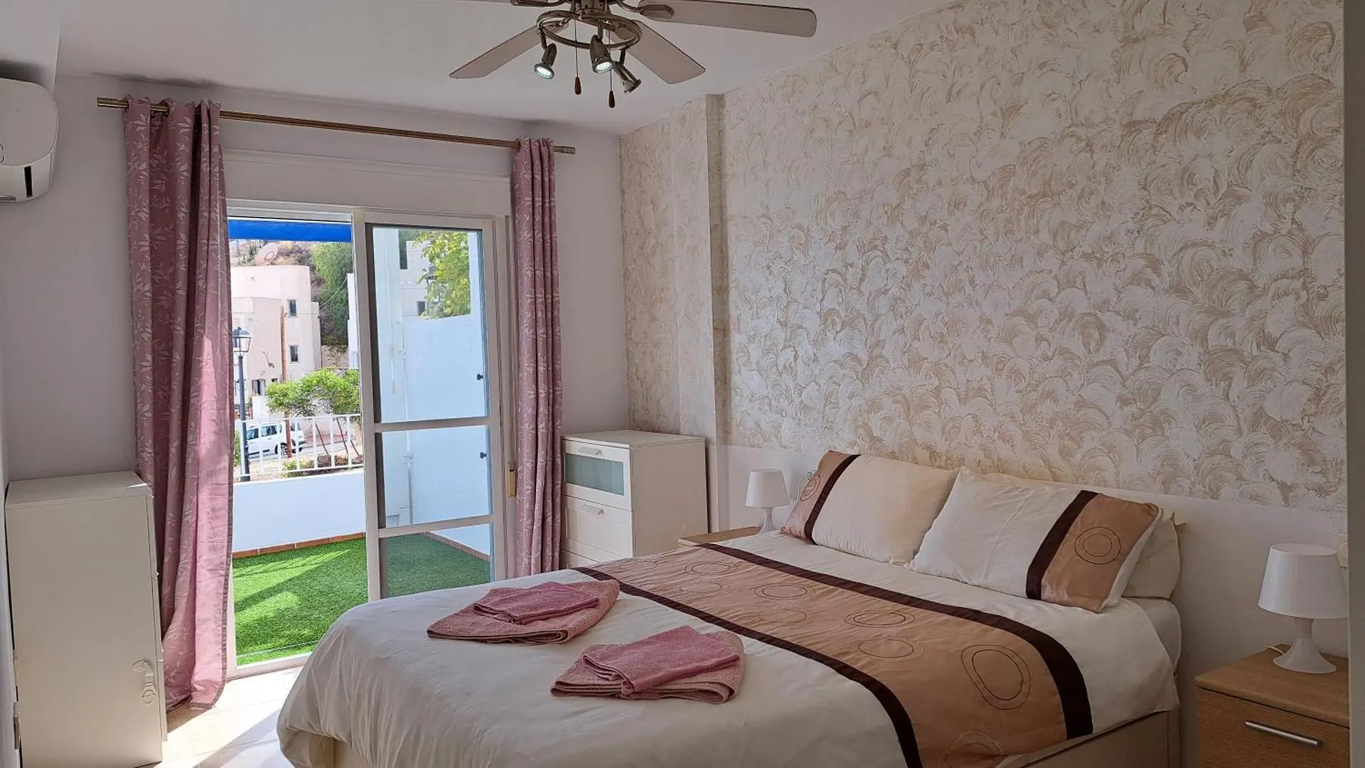 Sun Shine Apartment Mojacar Spain